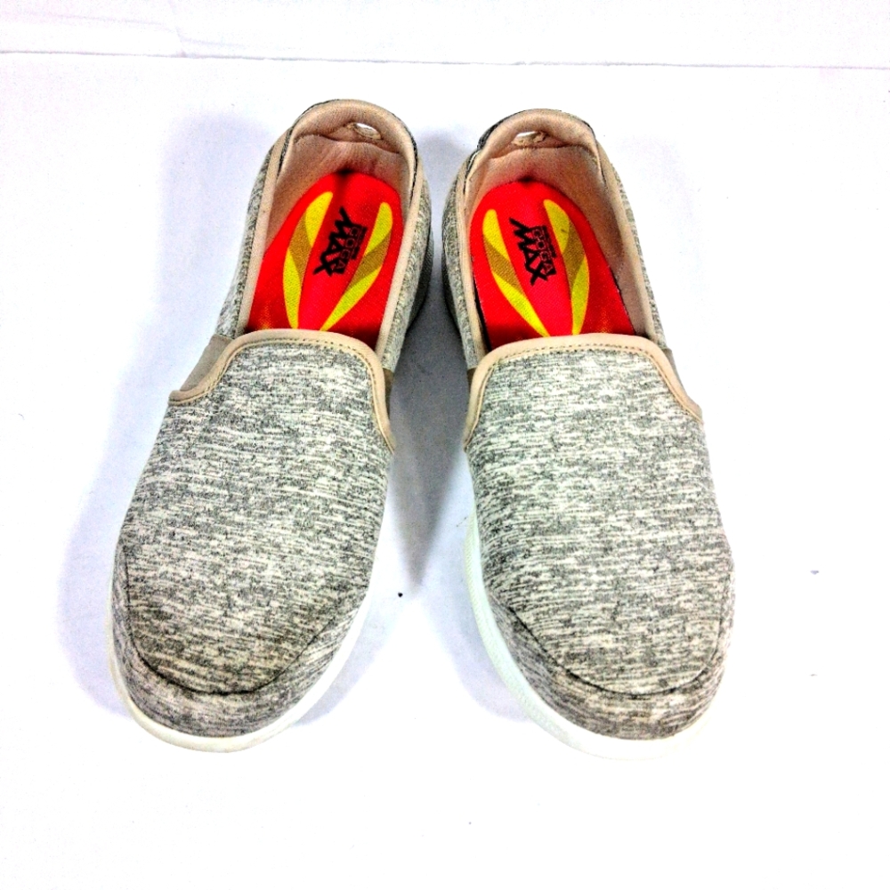 Skechers Women's Casual GogaMax Go Step Lite Walking Shoes Size 9.5